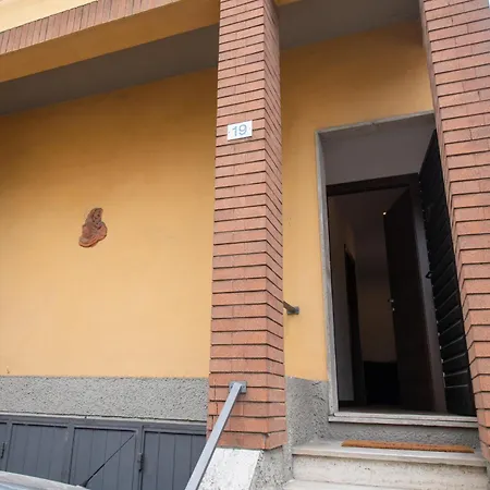 Moderno Bilocale Vicino Ospedale L Rubini 19 Living Appartement Parma